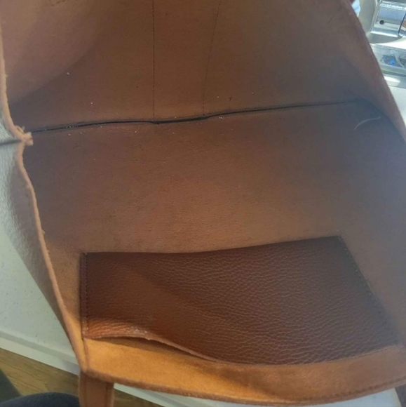 Vince Camuto Tote Bag - Picture 3 of 3